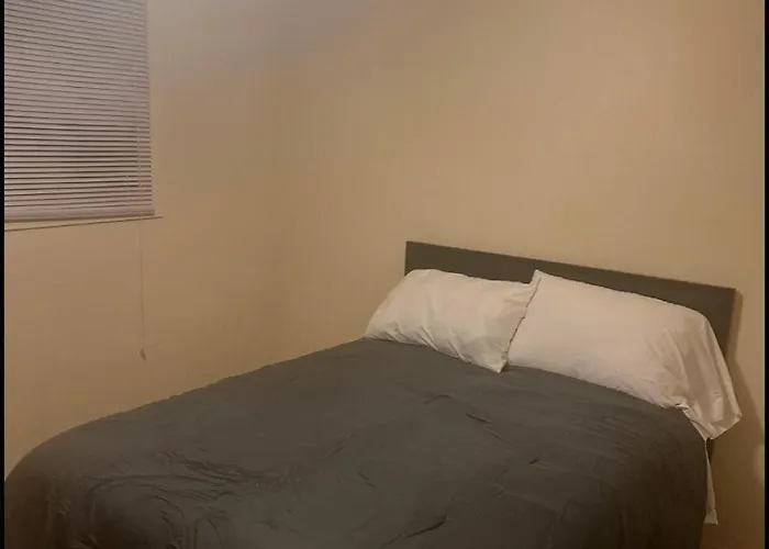 Apartment Stunning Brick Tri Level 420 Friendly Matteson